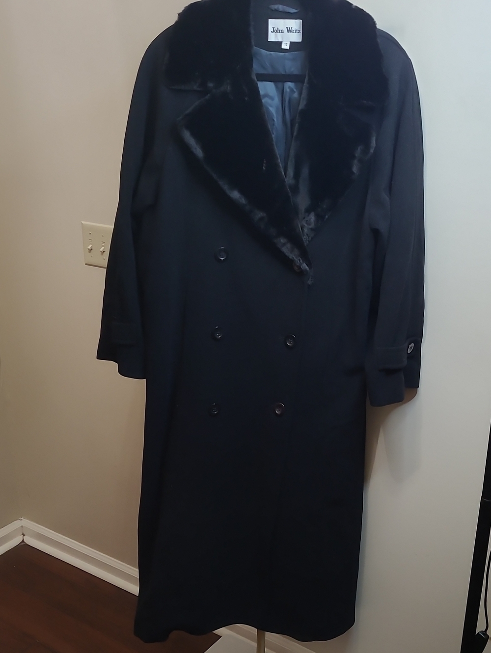 John Weitz Black Lambswool & Cashmere Blend Trench Coat with Faux Fur Collar -12
